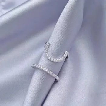 خاتم أظافر رفيع لأطراف الأصابع