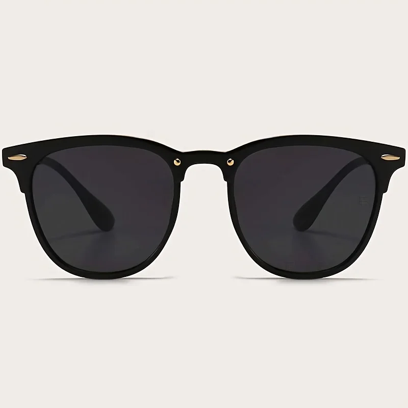 نظارة شمسية مربّعة بإطار عريض