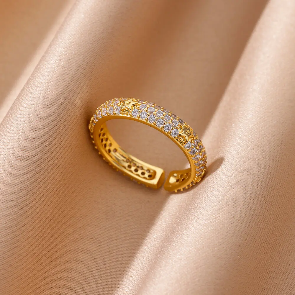 Geometric Heart Ring with Zircon