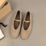 Round-Toe Flats — Image 3