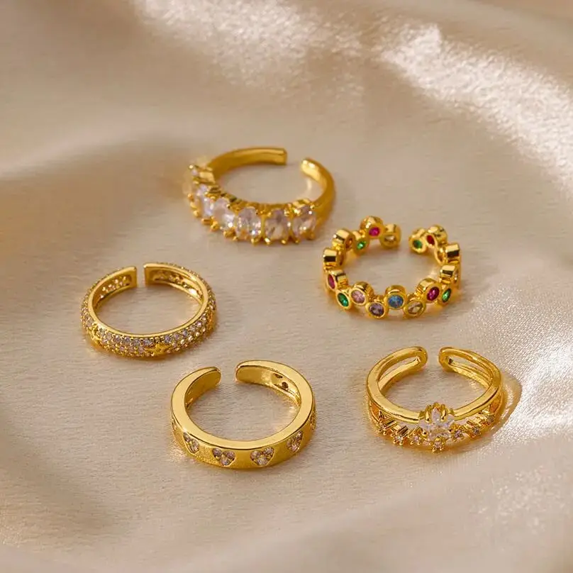 Geometric Heart Ring with Zircon