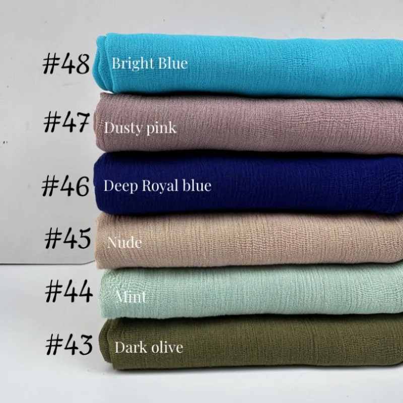 Solid Cotton Hijab with Fringe — Image 14