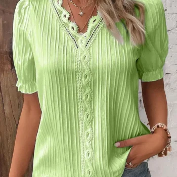 Elegant Lace V-Neck Short Blouse
