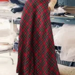 Long Plaid Skirt for Autumn — Image 2