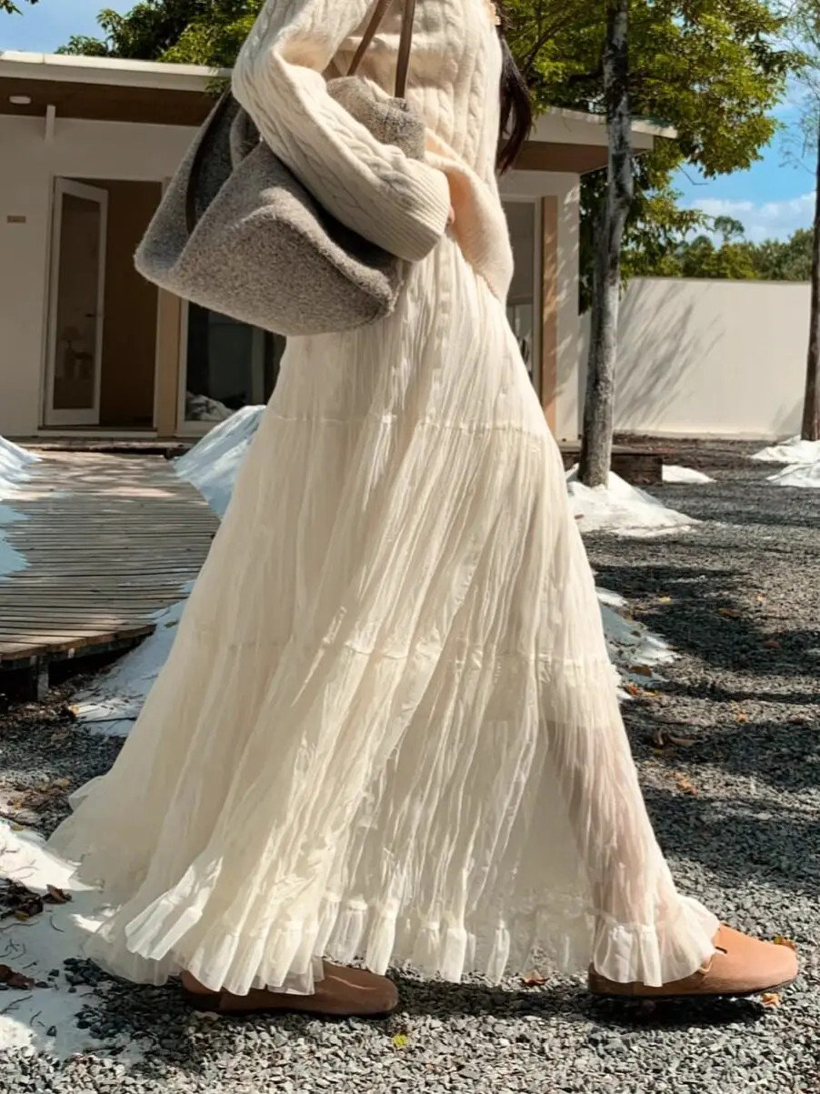 Fitted Pleated Skirt with Elastic Waist