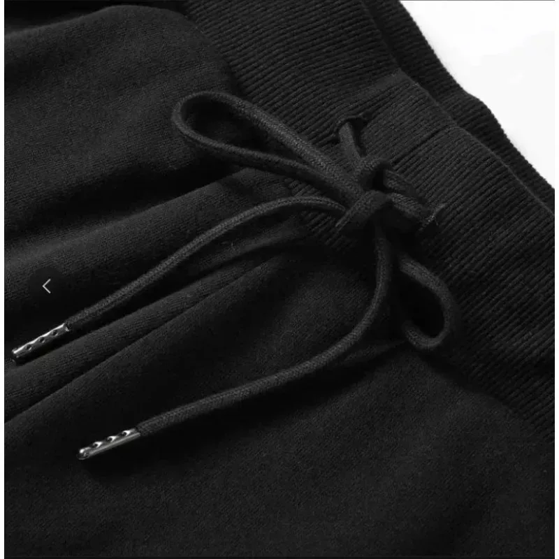 Loose Summer Shorts with Side Pockets and Comfy Elastic Waist
