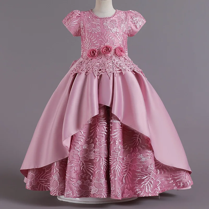 فستان بناتي مطرّز بالزهور للحفلات فستان بناتي مطرّز بالزهور للحفلات