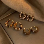 قرط بطراز كلاسيكي