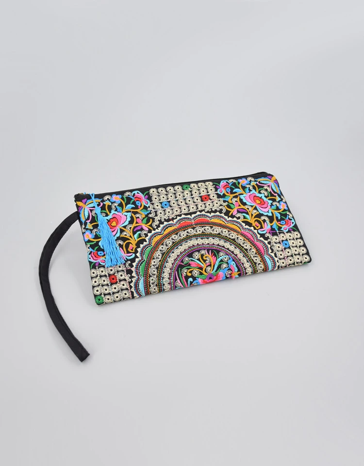 Heritage-Style Embroidered Long Wallet — Image 13