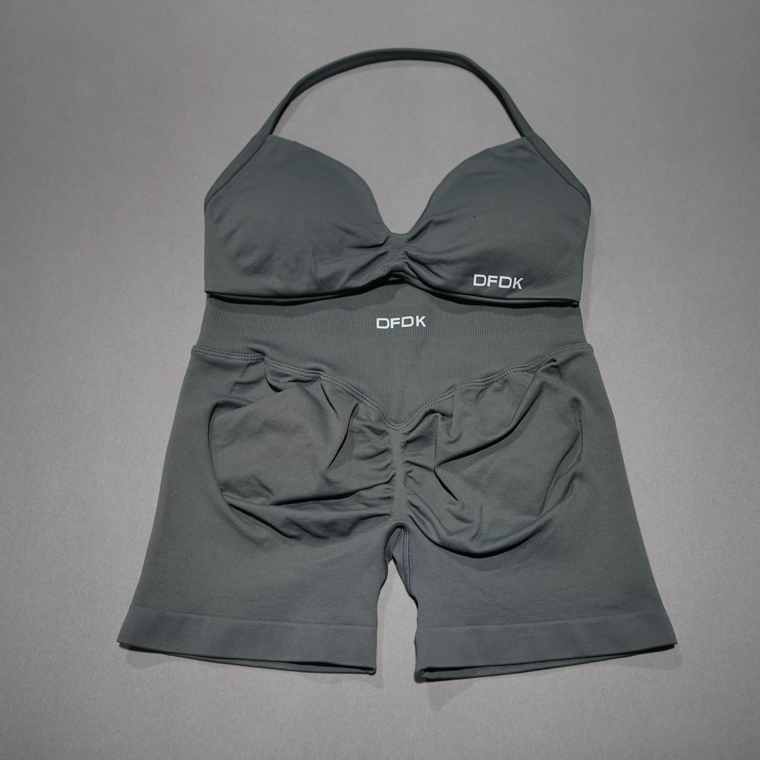 2-Piece Stretchy Sports Set with Front Tie