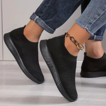 Lightweight Mesh Sneakers