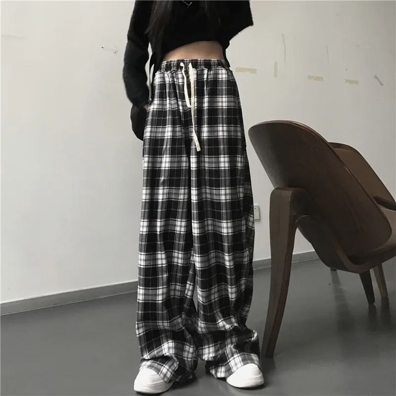 بنطال كاروهات رياضي
