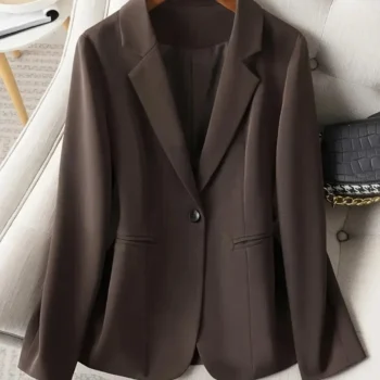 Elegant Slim-Fit Blazer with Buttons