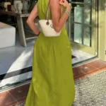 فستان بقصّة A بطيّات — صورة 2