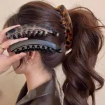 Fish-Shaped Hair Clip for Everyday Use — Image 2