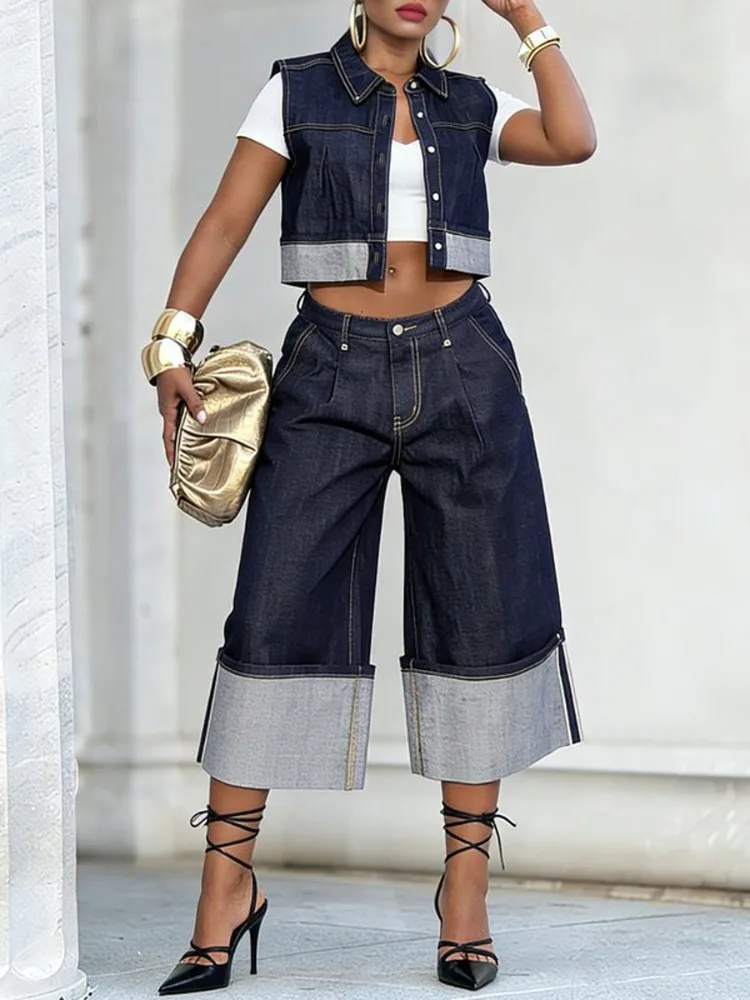 Wide-Leg Jeans