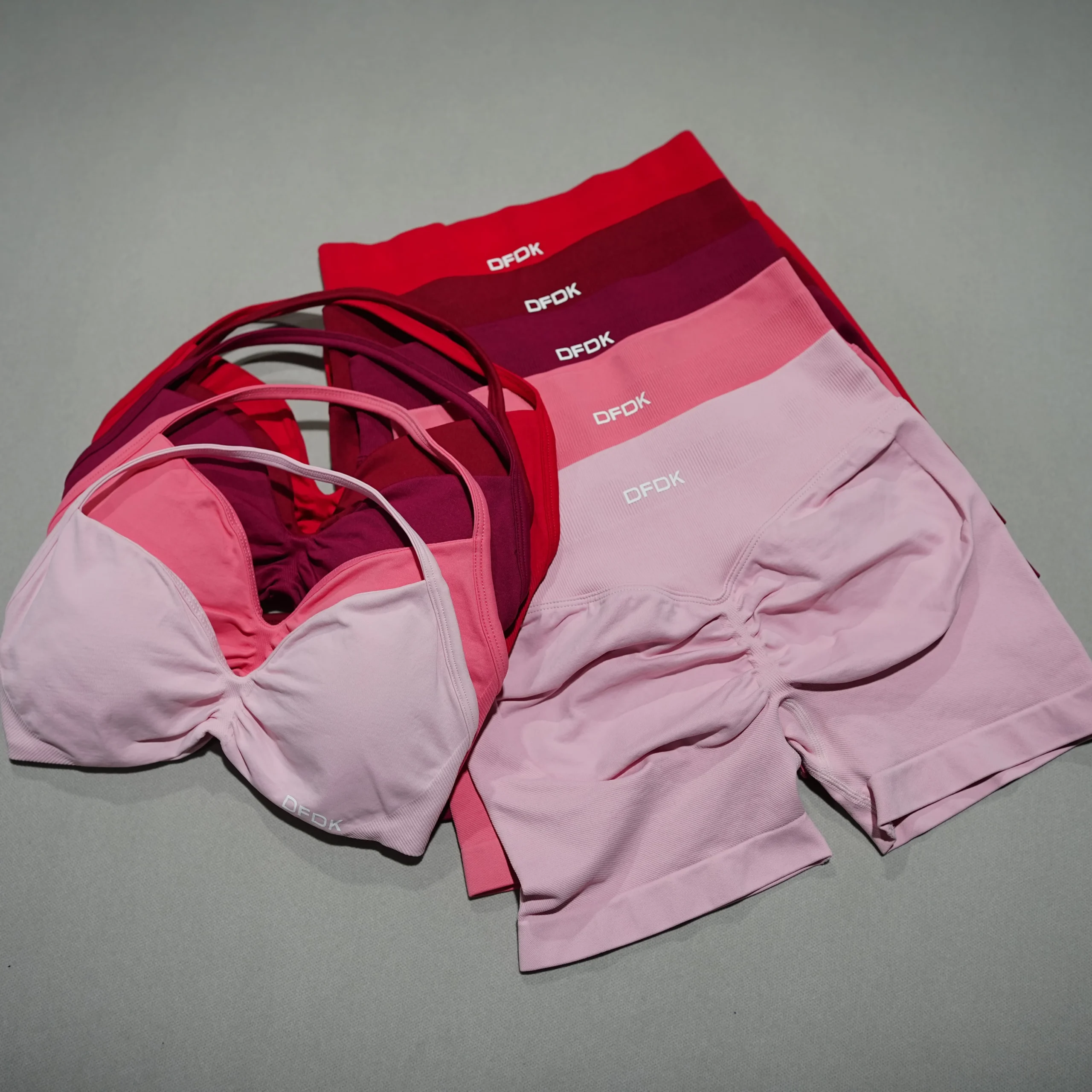 2-Piece Stretchy Sports Set with Front Tie