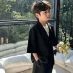 طقم قطعتين كوري فضفاض صيفي بأكمام قصيرة للأولاد — صورة 5