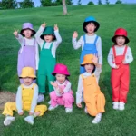 أفرول بناتي بحمالات بألوان زاهية — صورة 3