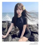 مايوه بأكمام قصيرة وسحّاب — صورة 6