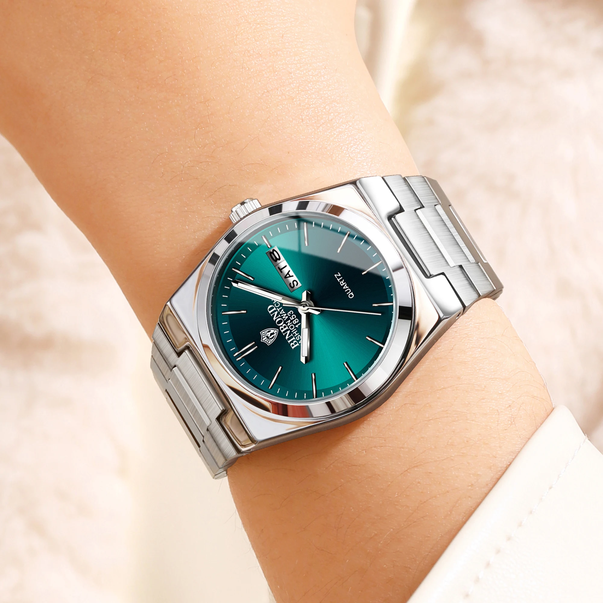 Women's Watch with Luminous Hands