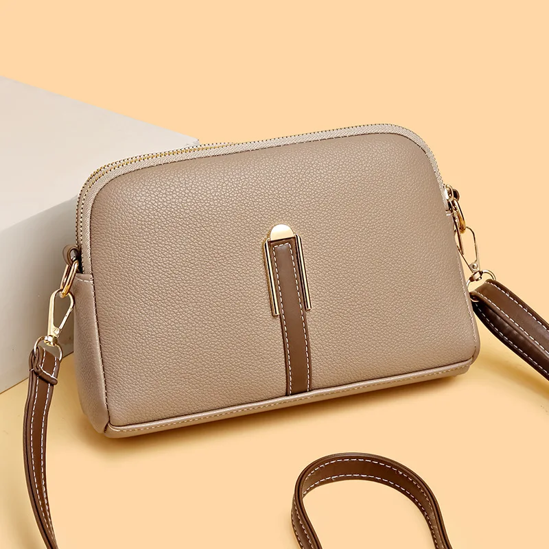 Simple Shell-Shaped Shoulder Bag