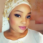 Chiffon Headscarf with Beads and Gold Shimmer — Image 2