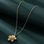 Metal Necklace with 3D Flowers — Image 4