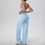 2-Piece Halter Neck Sports Set with High Waist Pants — Image 3