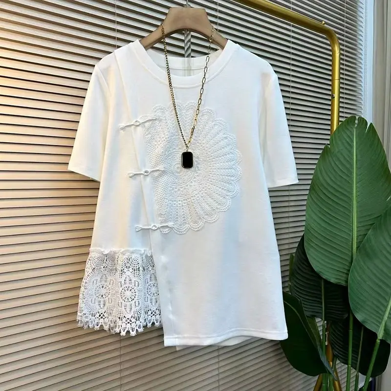 Loose T-Shirt with Irregular Lace