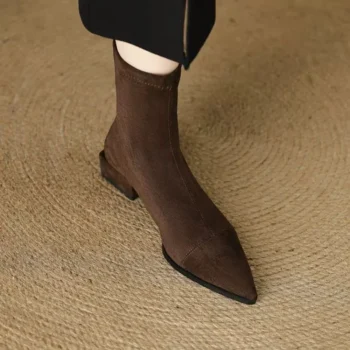Pointed-Toe Winter Boots