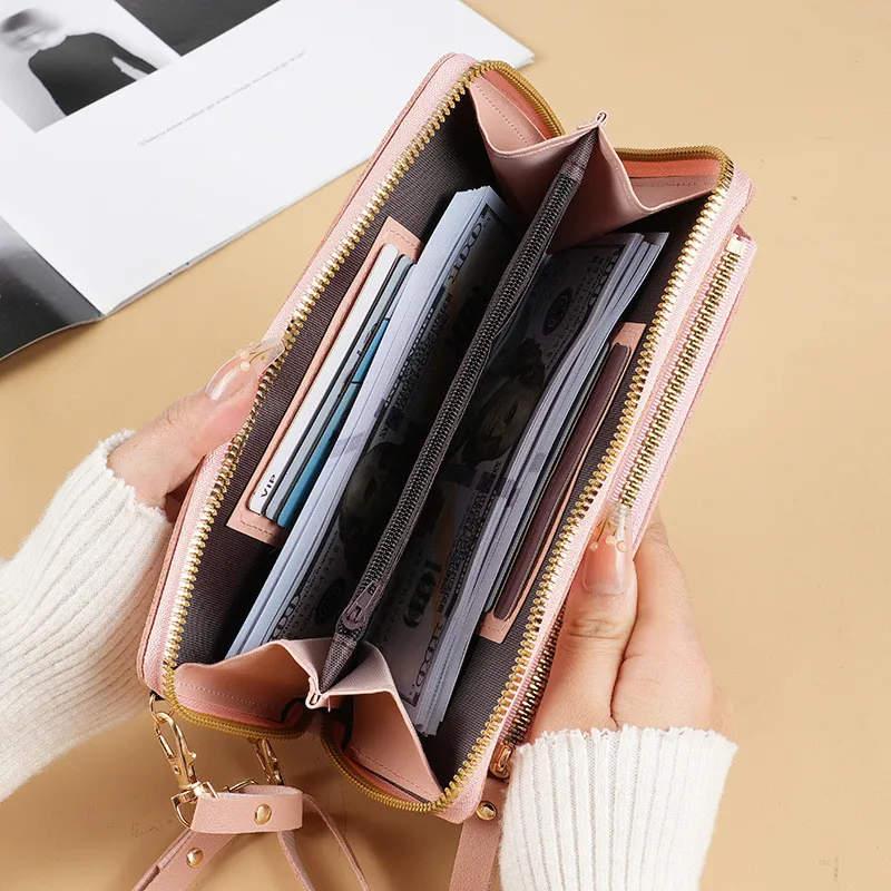 Touchscreen Phone Handbag