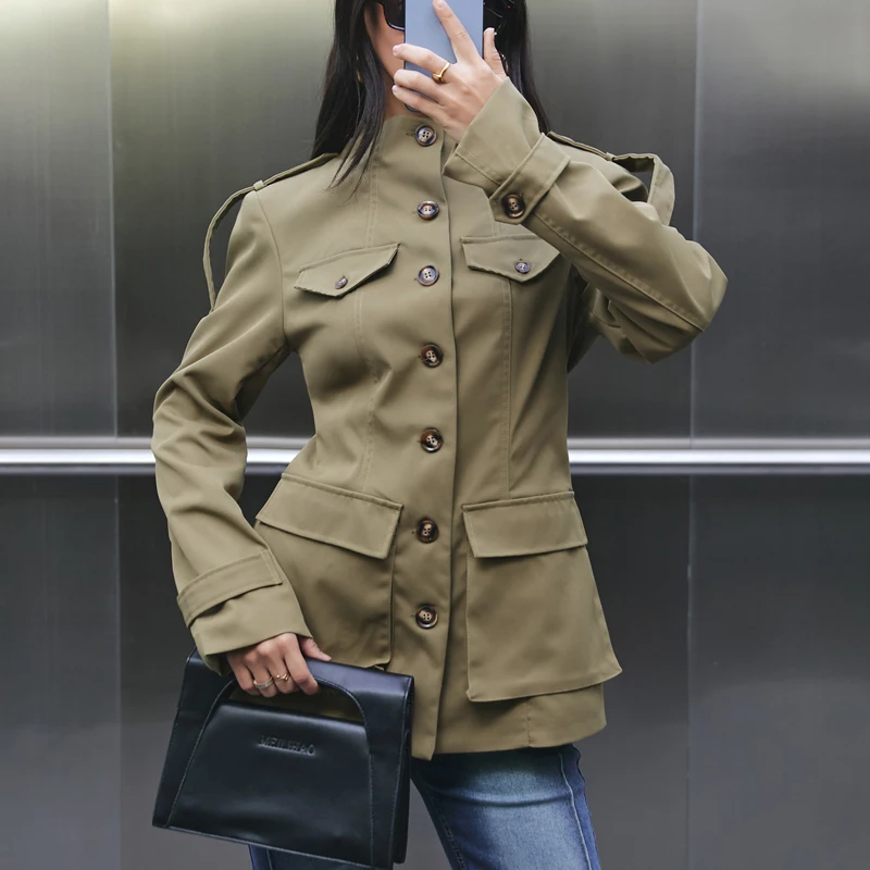 Women's Long Sleeve Jacket with Pockets