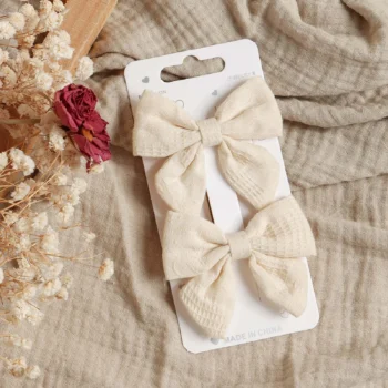 2-Piece Checkered Hair Clip Set with Embroidered Bows