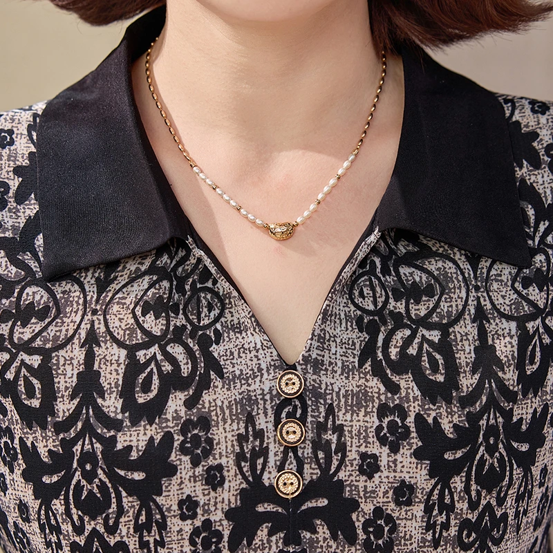 Summer Shirt with Turn-Down Collar