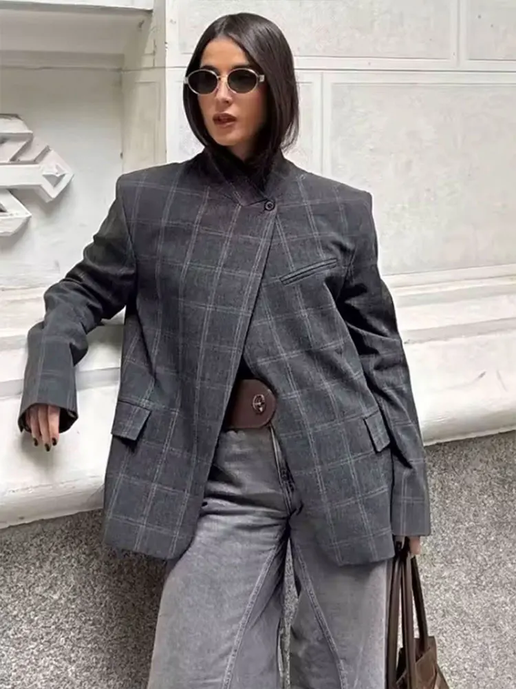 بليزر كاروهات بأكمام طويلة