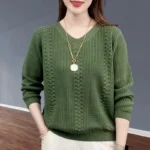 بلوفر تريكو برقبة V — صورة 3