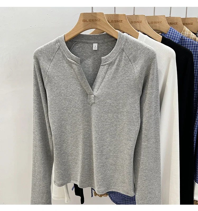 Slim-Fit Long Sleeve V-Neck T-Shirt — Image 19