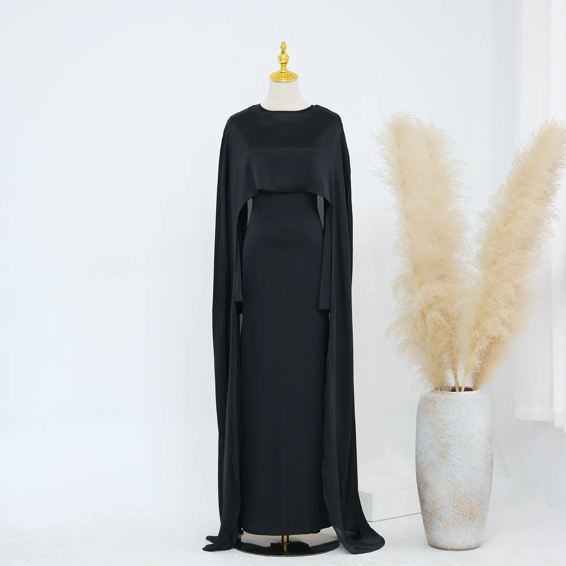 2-Piece Ramadan Abaya Set — Image 23