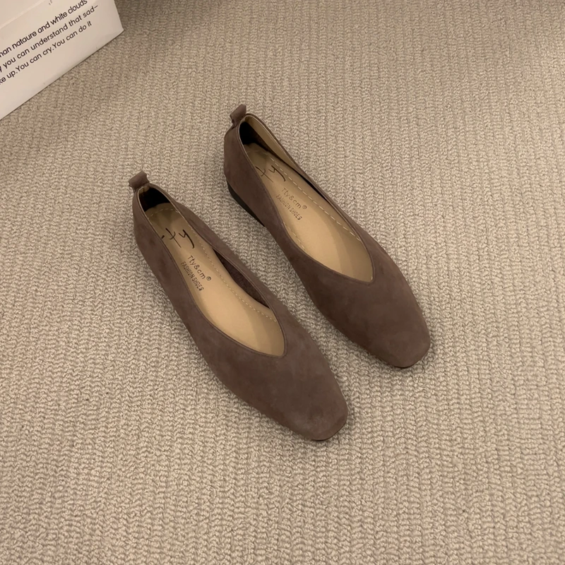Pointed-Toe Flats