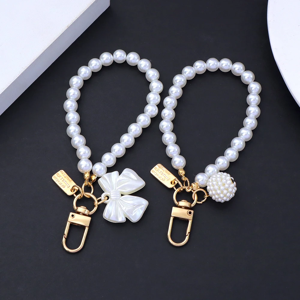 Pearl Bag with Chain