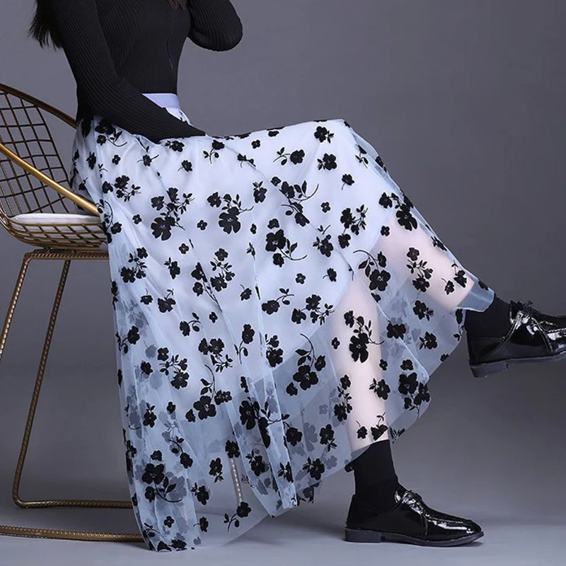 Korean-Style Loose Floral Skirt